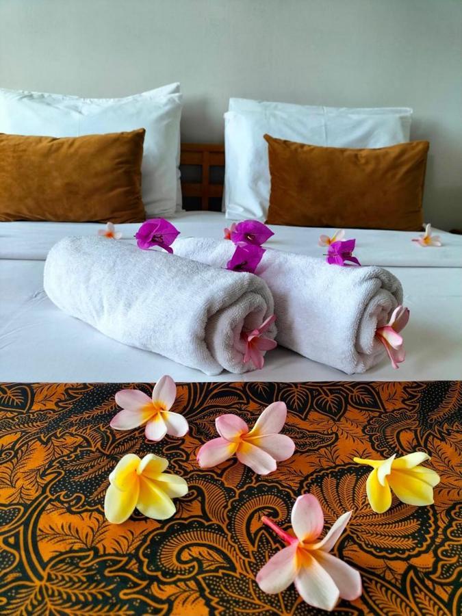 Hotel Grha Kasih à Bogor Extérieur photo