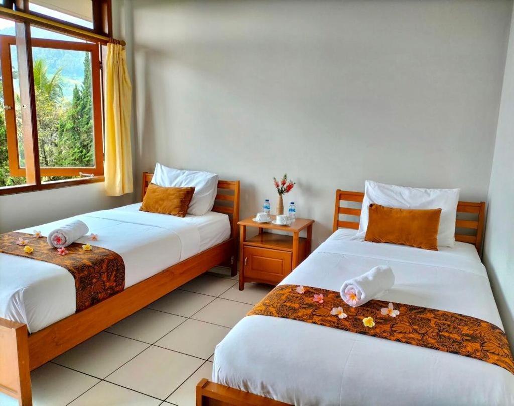 Hotel Grha Kasih à Bogor Extérieur photo